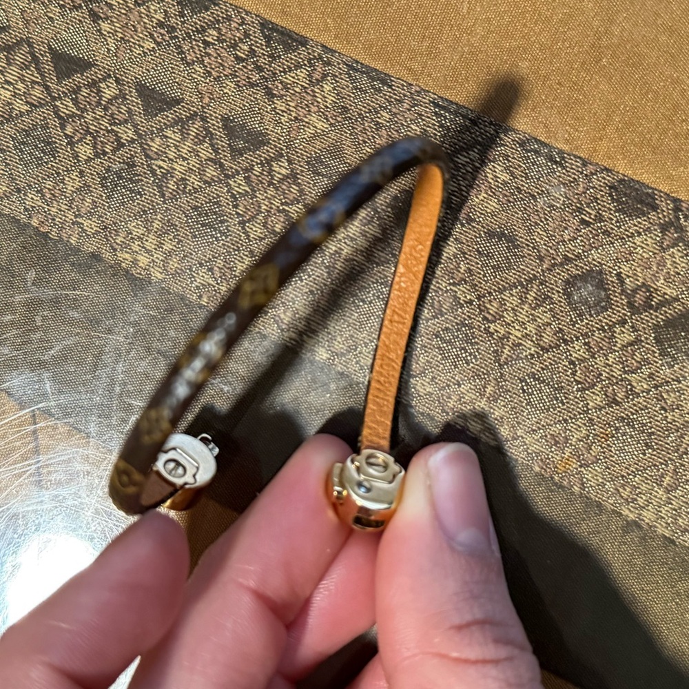 Louis Vuitton Historic Mini Monogram Bracelet - Picture 5 of 9